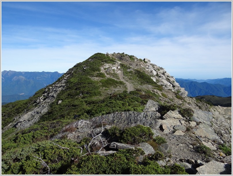 2012-07-13 07-32-51登南湖主峰途中.JPG